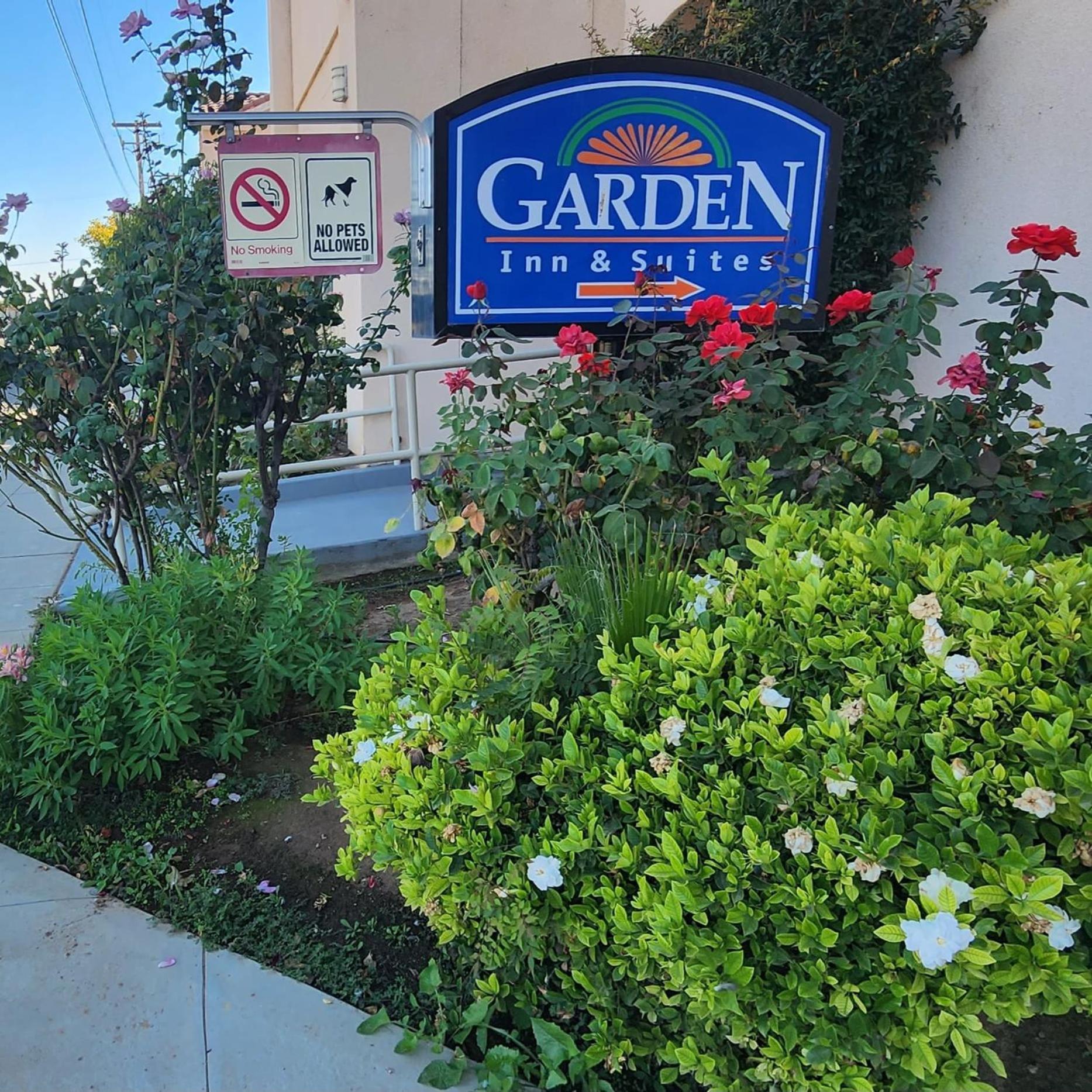 Garden Inn And Suites Fresno Luaran gambar